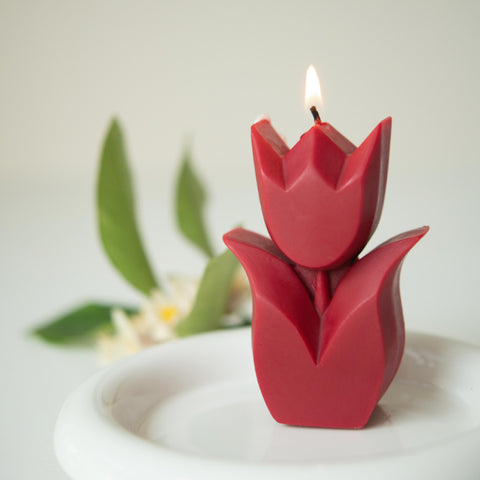 Red Tulip Candle